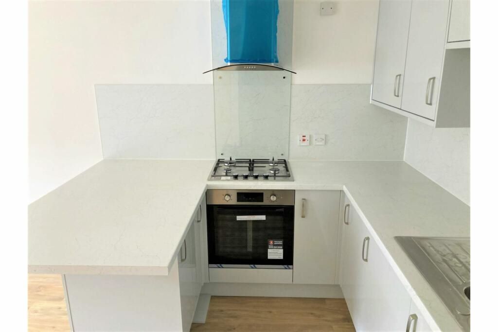 Flat 16 Fleet Court, 26 Fleet Street, Torquay, Devon, TQ1 1DR