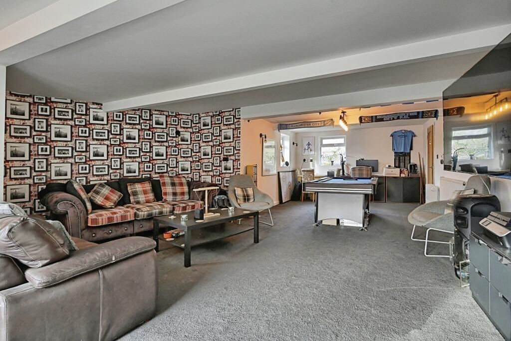 Little Rock Old Lane, Halifax, West Yorkshire, HX3 6TF