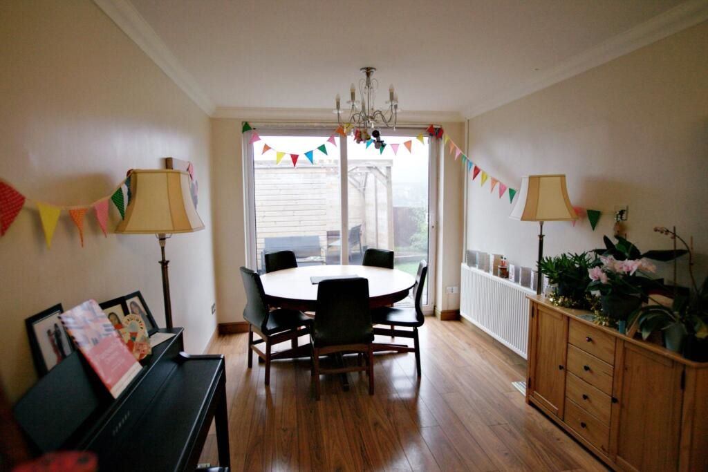 72 Royden Road Billinge, Wigan, Lancashire, WN5 7LP