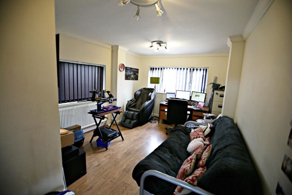 72 Royden Road Billinge, Wigan, Lancashire, WN5 7LP