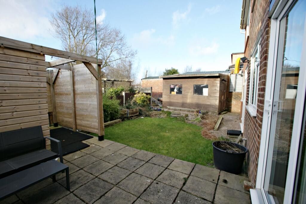 72 Royden Road Billinge, Wigan, Lancashire, WN5 7LP