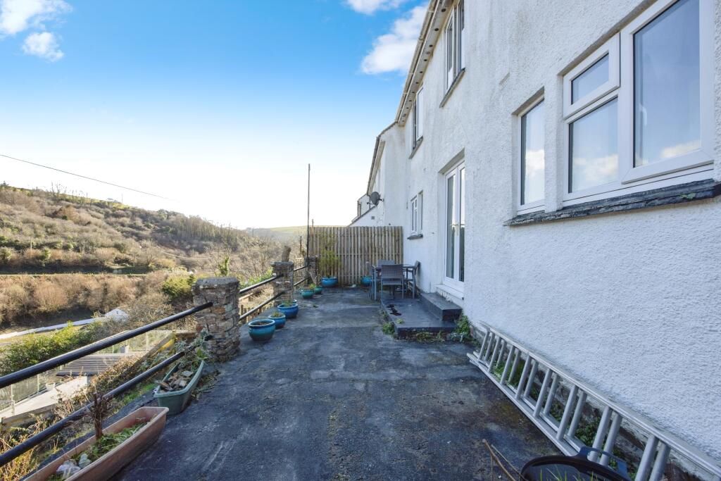 4 Longcoombe Lane Polperro, Looe, Cornwall, PL13 2PL