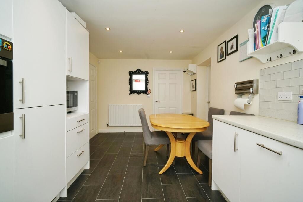 32 Garrett Meadow Tyldesley, Manchester, Lancashire, M29 8SD