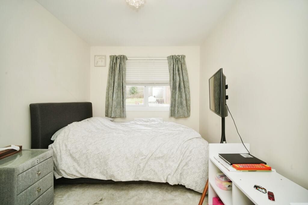 32 Garrett Meadow Tyldesley, Manchester, Lancashire, M29 8SD