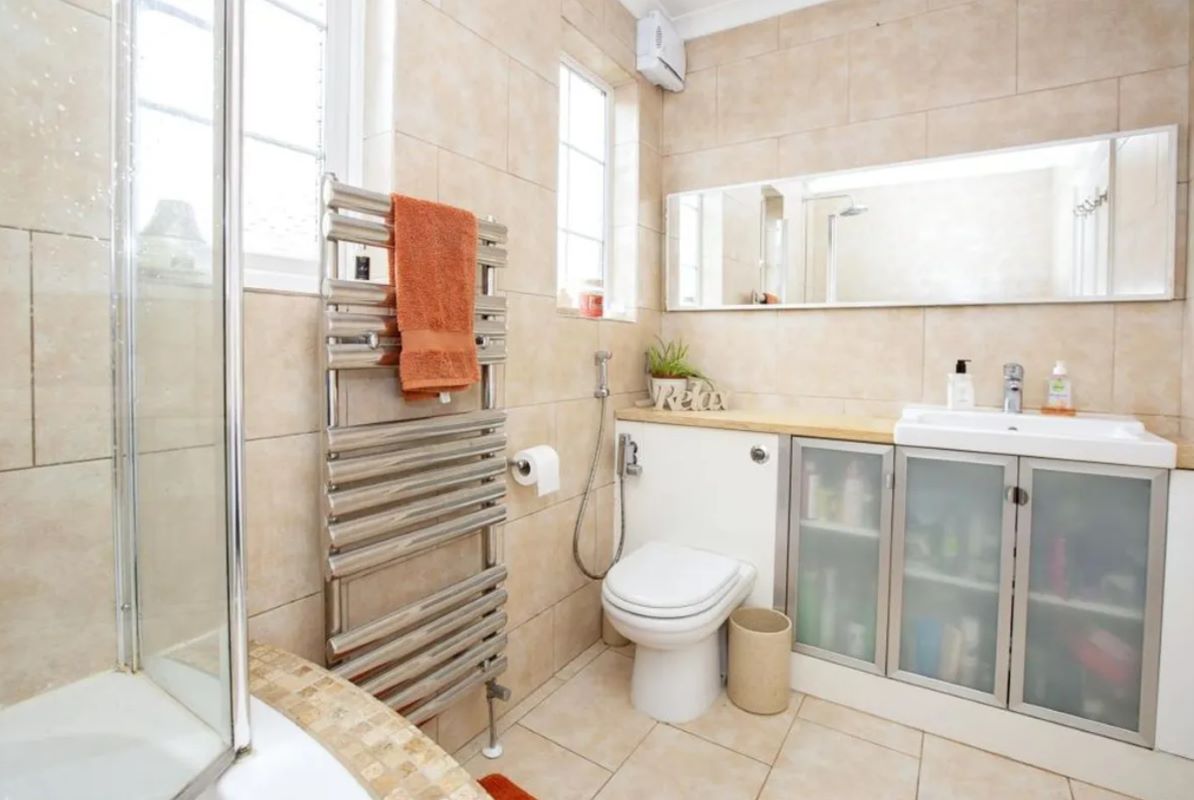 49 Tollgate Road, London, E16 3LB