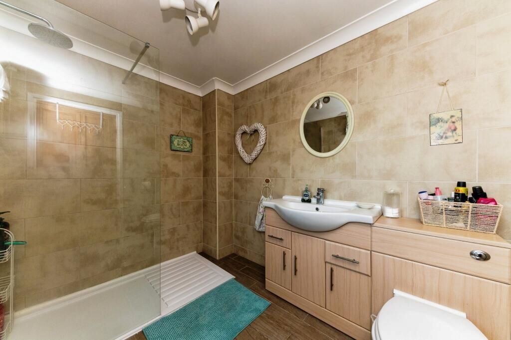 42 West End Road Habrough, Immingham, South Humberside, DN40 3AS