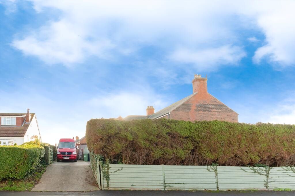 42 West End Road Habrough, Immingham, South Humberside, DN40 3AS