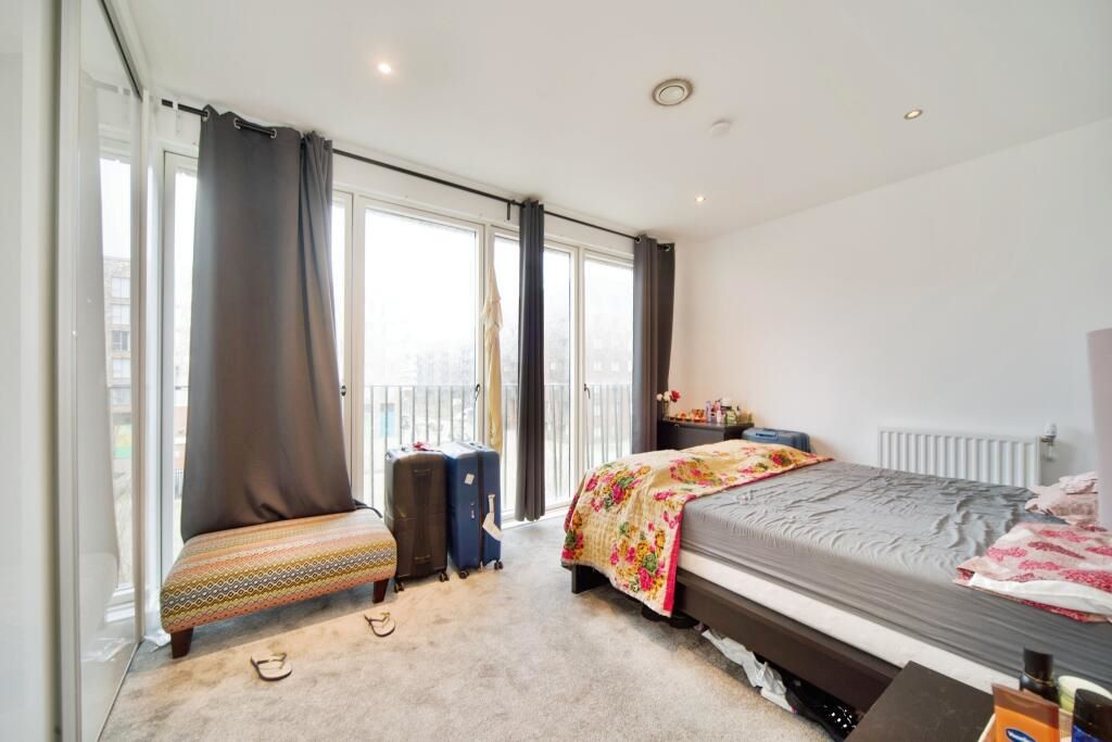 Flat 5 Baillie Apartments, 31 Lock Side Way, London, E16 2JQ