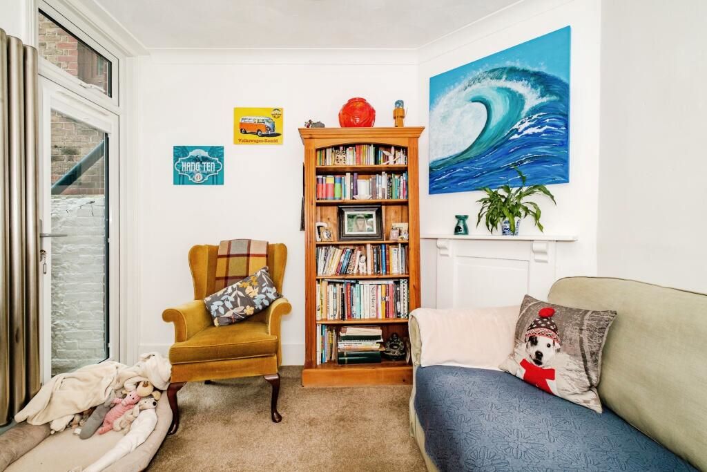 41 Gloucester Place, Littlehampton, West Sussex, BN17 7AL