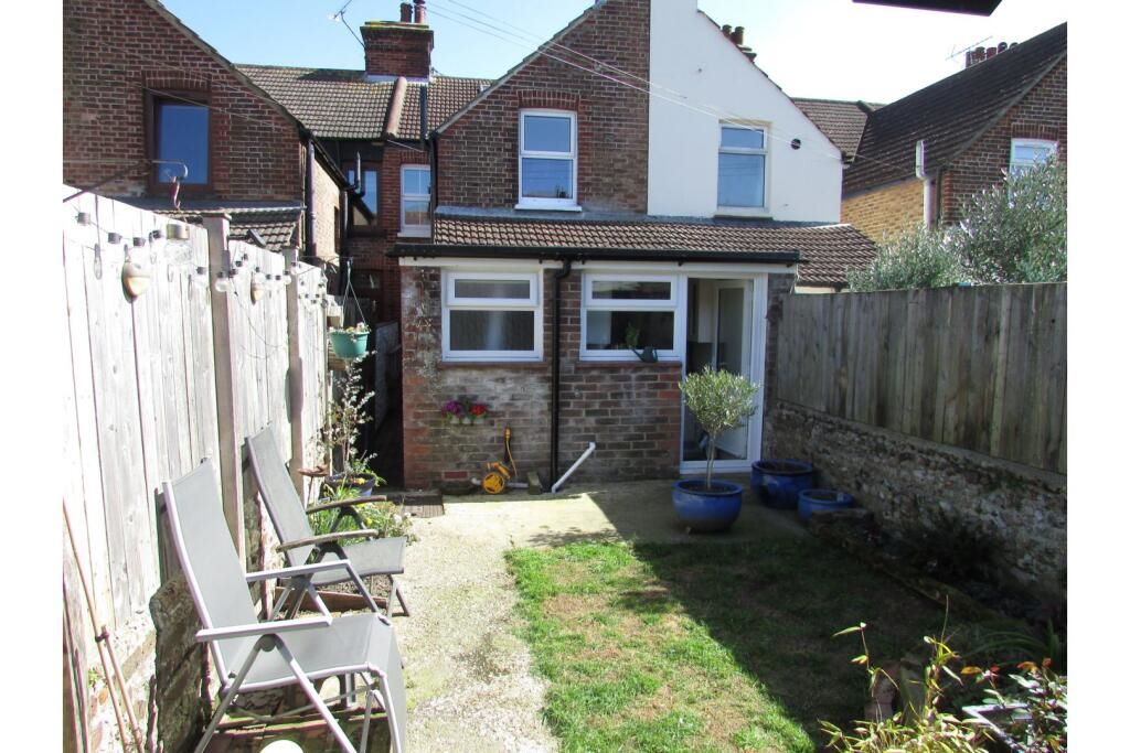 41 Gloucester Place, Littlehampton, West Sussex, BN17 7AL