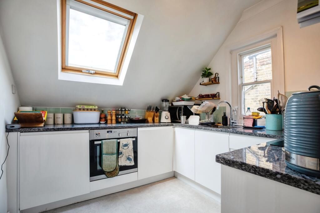 Flat 3 4 Maberley Road, London, SE19 2JB