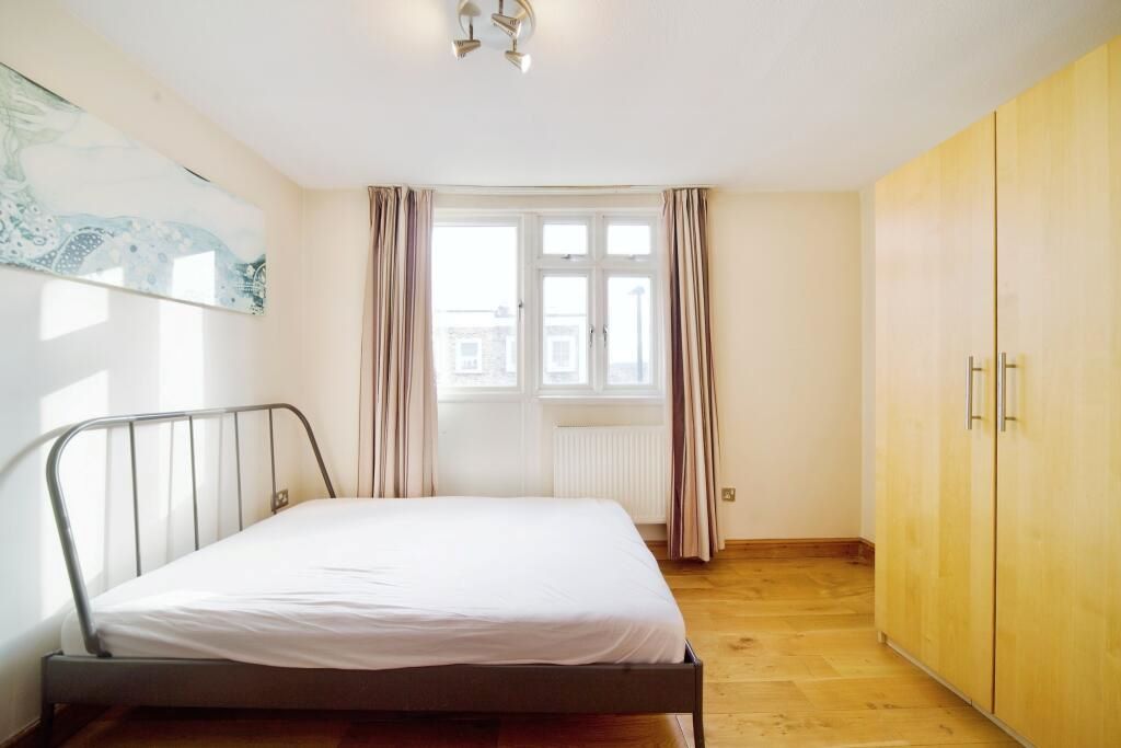 93 Mackenzie Road, London, N7 8QY