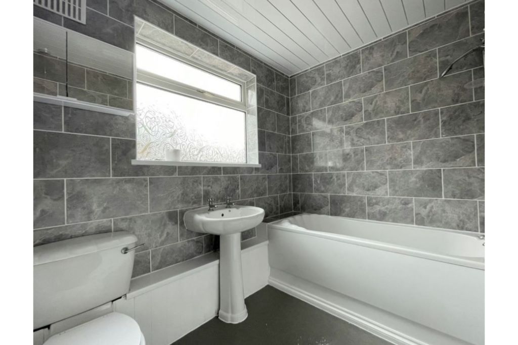 95 Park Road Newhall, Swadlincote, Derbyshire, DE11 0TX