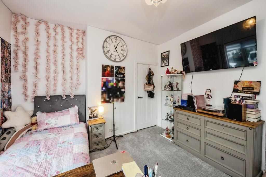 104 Vivian Road Sketty, Swansea, West Glamorgan, SA2 0UL