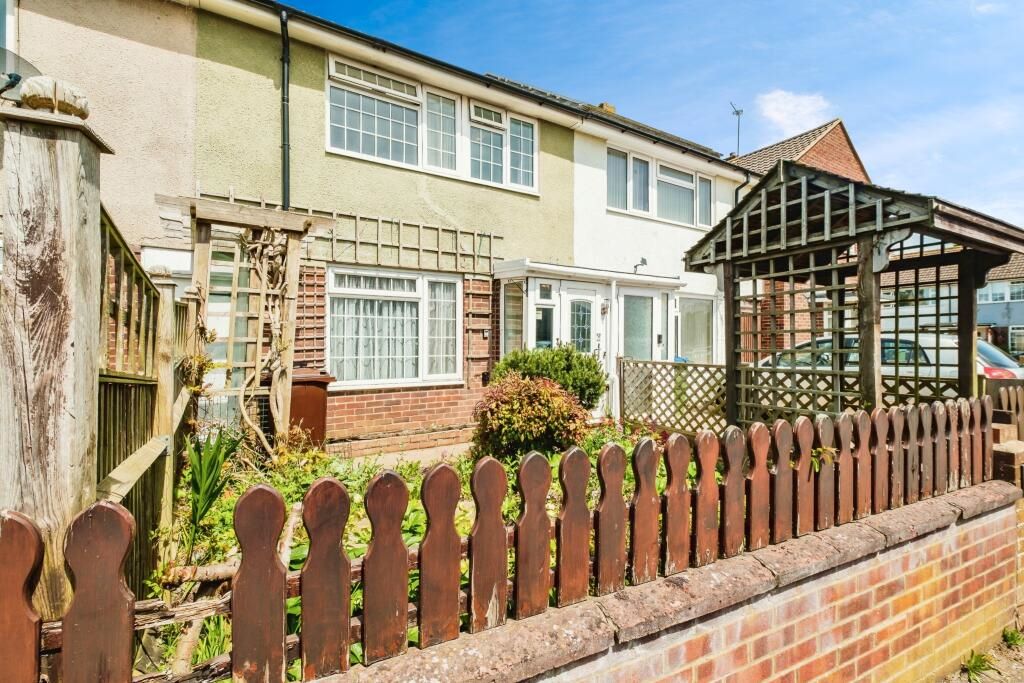 17 West Way Wick, Littlehampton, West Sussex, BN17 7LY