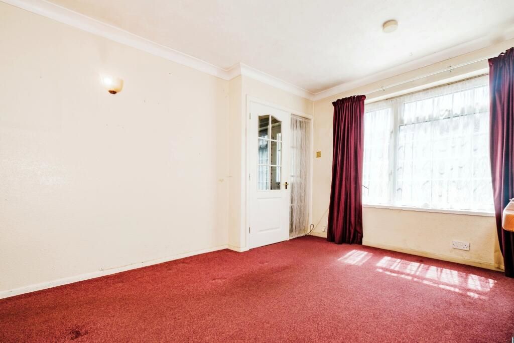 17 West Way Wick, Littlehampton, West Sussex, BN17 7LY