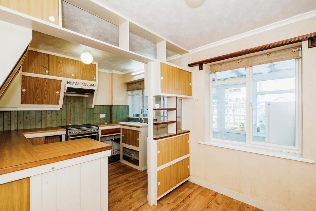 17 West Way Wick, Littlehampton, West Sussex, BN17 7LY