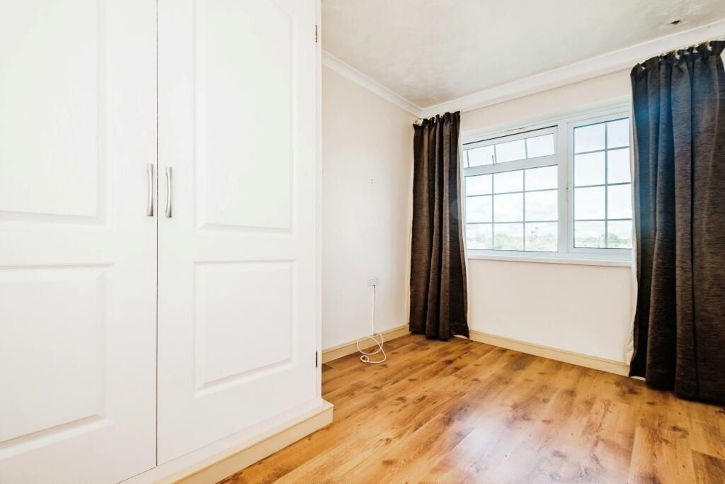 17 West Way Wick, Littlehampton, West Sussex, BN17 7LY