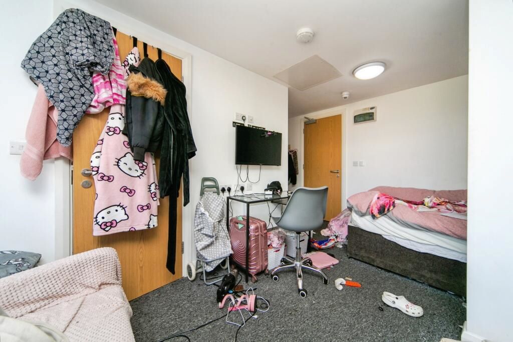 124 Edge Lane Edge Hill, Liverpool, Merseyside, L7 5NA