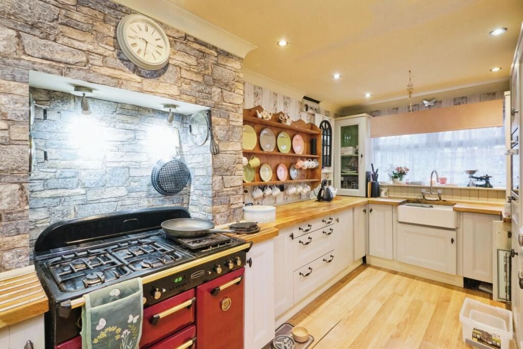 2 Ainsdale Gardens, Birmingham, West Midlands, B24 0EP