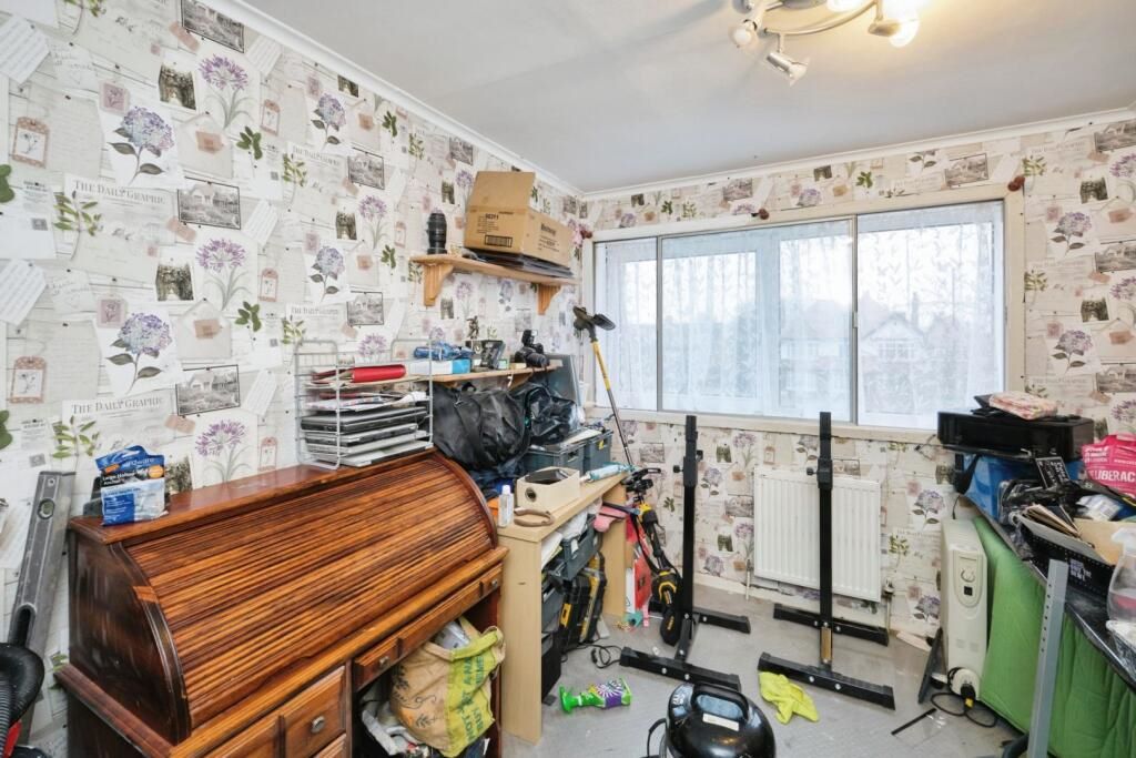 2 Ainsdale Gardens, Birmingham, West Midlands, B24 0EP