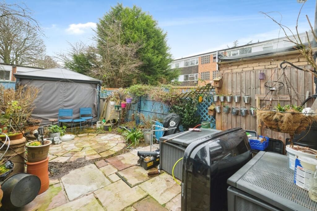 2 Ainsdale Gardens, Birmingham, West Midlands, B24 0EP