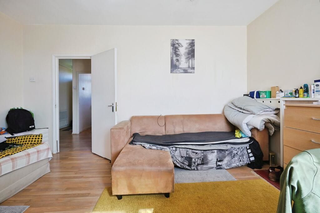 Flat 29 Drury House, Patmore Estate, London, SW8 4JJ