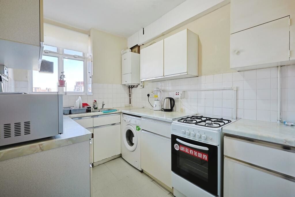 Flat 29 Drury House, Patmore Estate, London, SW8 4JJ