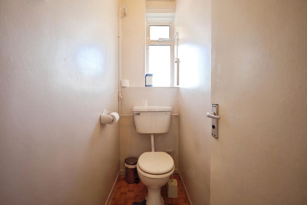 Flat 29 Drury House, Patmore Estate, London, SW8 4JJ