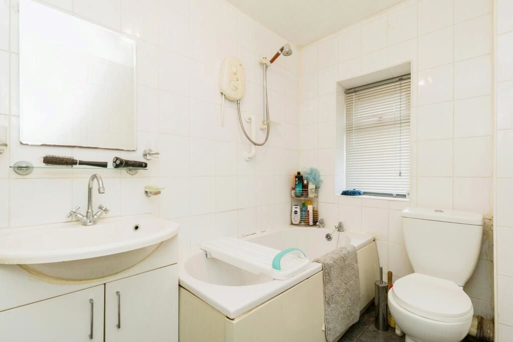 30 Elm Road Abram, Wigan, Lancashire, WN2 5XG