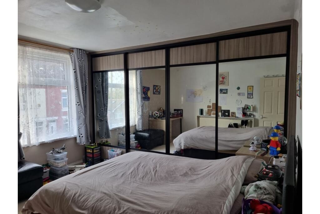 Ashfield, Nottingham, Nottinghamshire, NG17 9JB