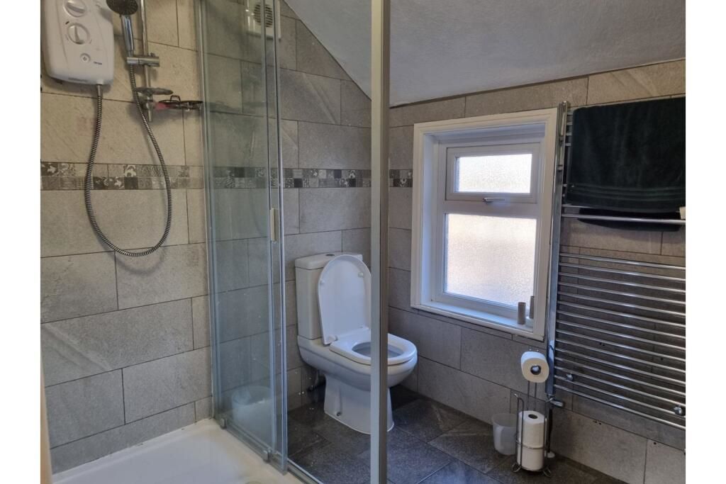 Ashfield, Nottingham, Nottinghamshire, NG17 9JB