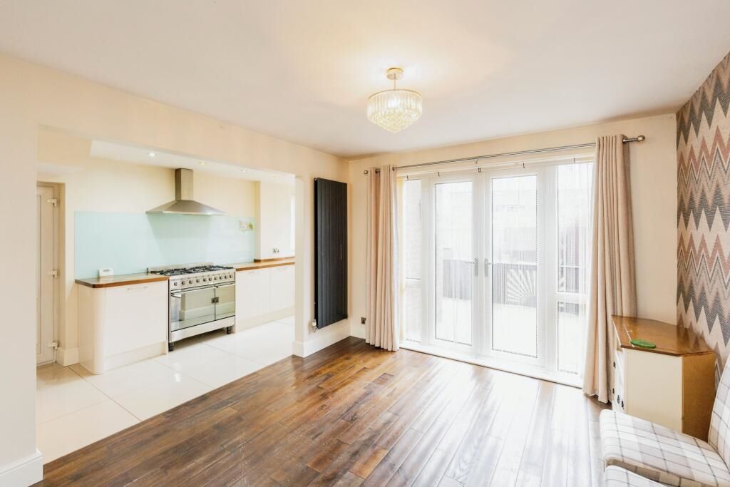 Irlam, Manchester, Lancashire, M44 6BT - Online Auctions