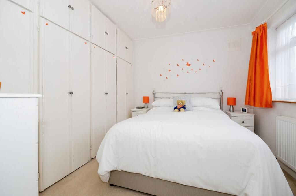 35 Eldon Avenue, Borehamwood, Hertfordshire, WD6 1NL