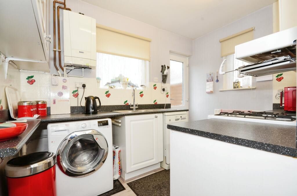 35 Eldon Avenue, Borehamwood, Hertfordshire, WD6 1NL