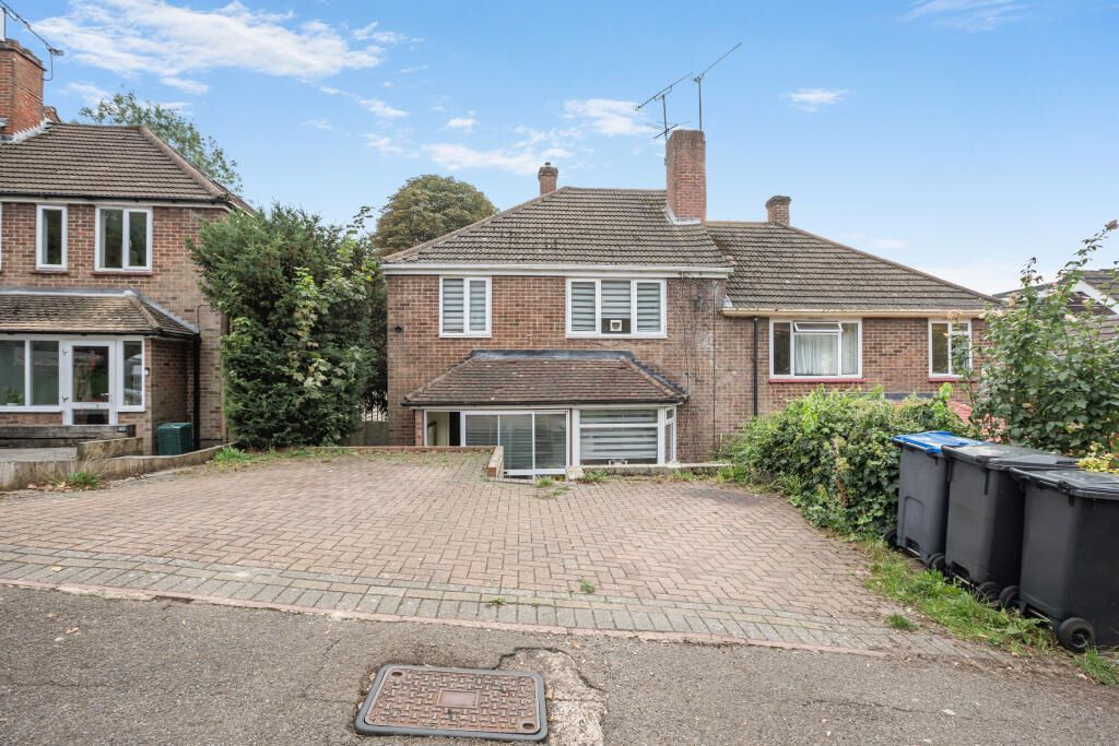 38 Whitefield Avenue, Purley, Surrey, CR8 4BJ