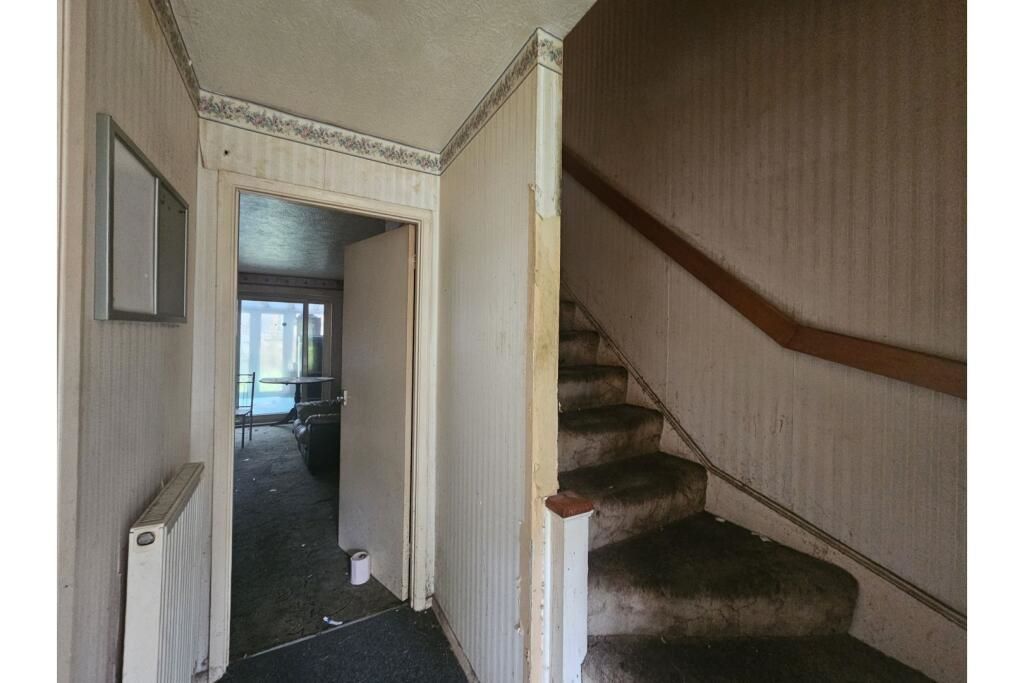 Holliers Hill, Bexhill-on-Sea, East Sussex, TN40 2DR - Online Auctions