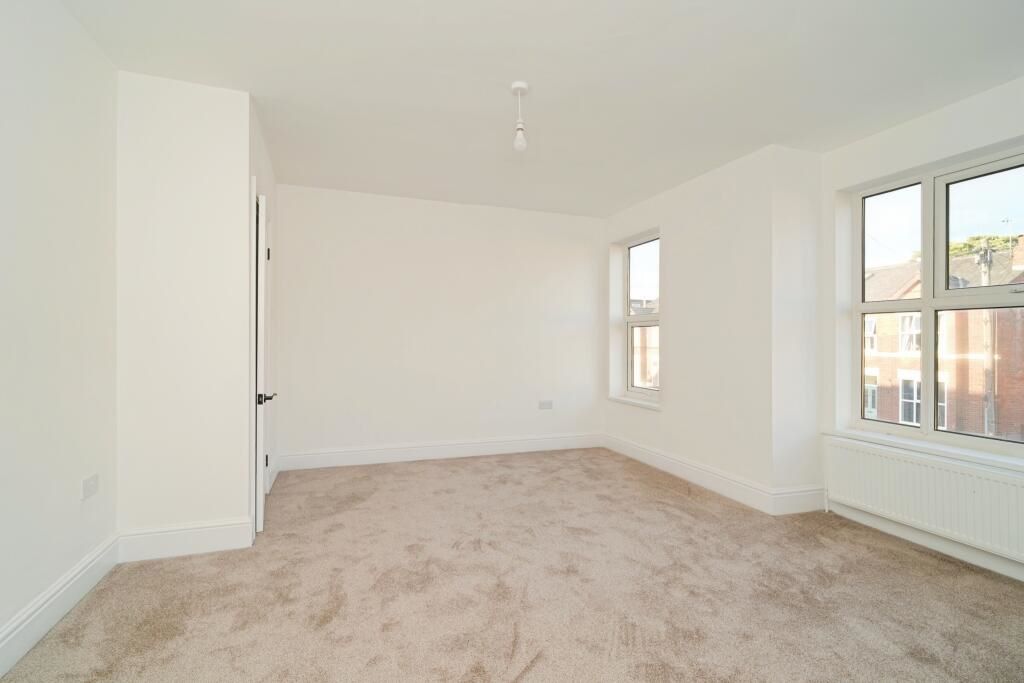 Sale, Cheshire, M33 6PE - Online Auctions