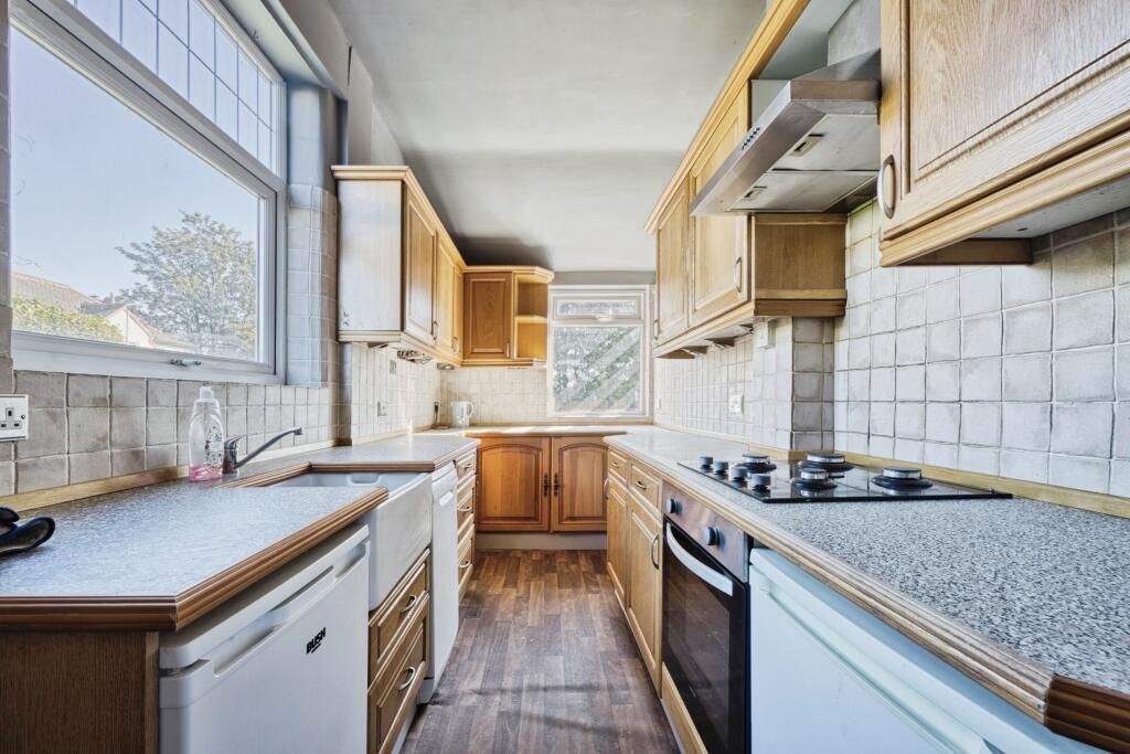 1 Reporto Avenue, Grimsby, South Humberside, DN32 9RE