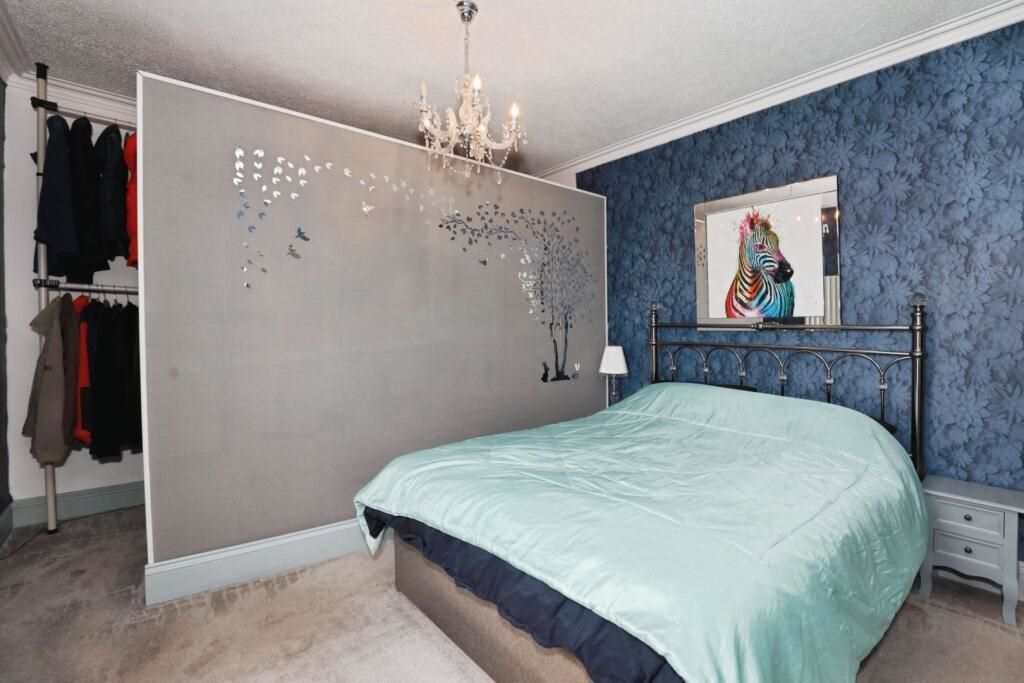 Crewe, Cheshire, CW2 7RJ - Online Auctions