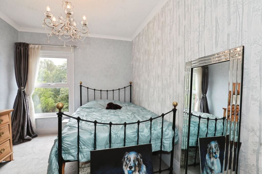 Crewe, Cheshire, CW2 7RJ - Online Auctions