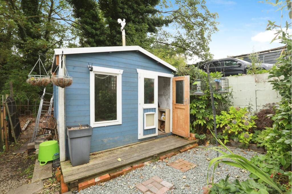 Crewe, Cheshire, CW2 7RJ - Online Auctions