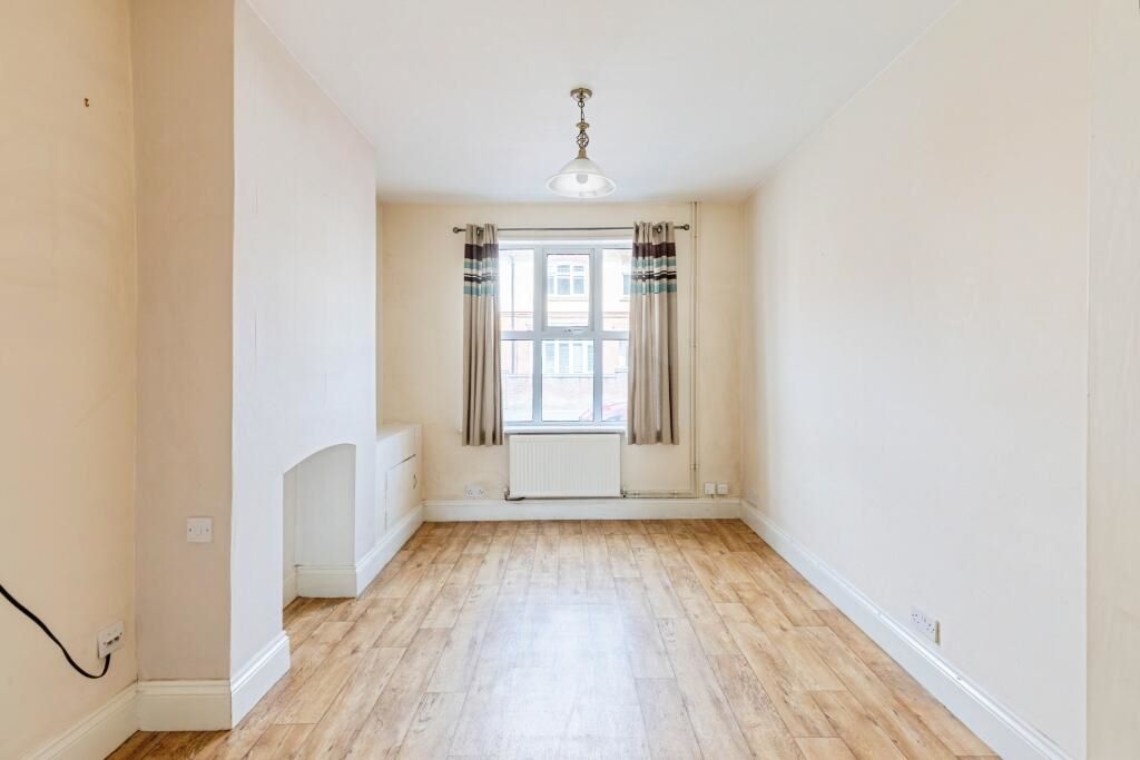 16 Upper Queen Street, Rushden, Northamptonshire, NN10 0BA