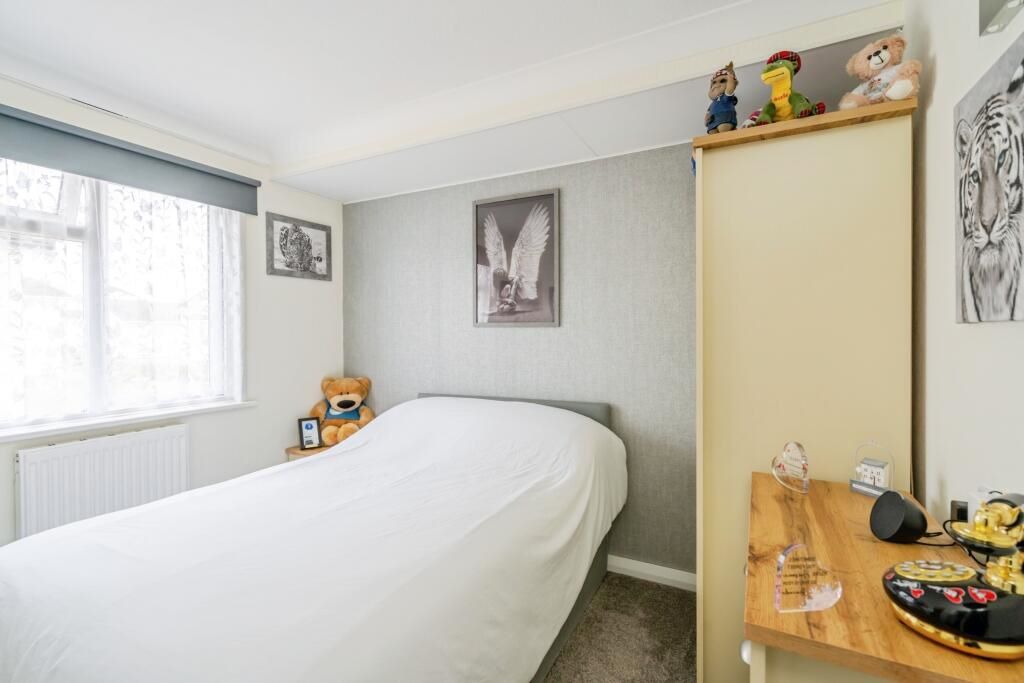 12a Churt Drive Poplars Court, Bognor Regis, West Sussex, PO22 9SY