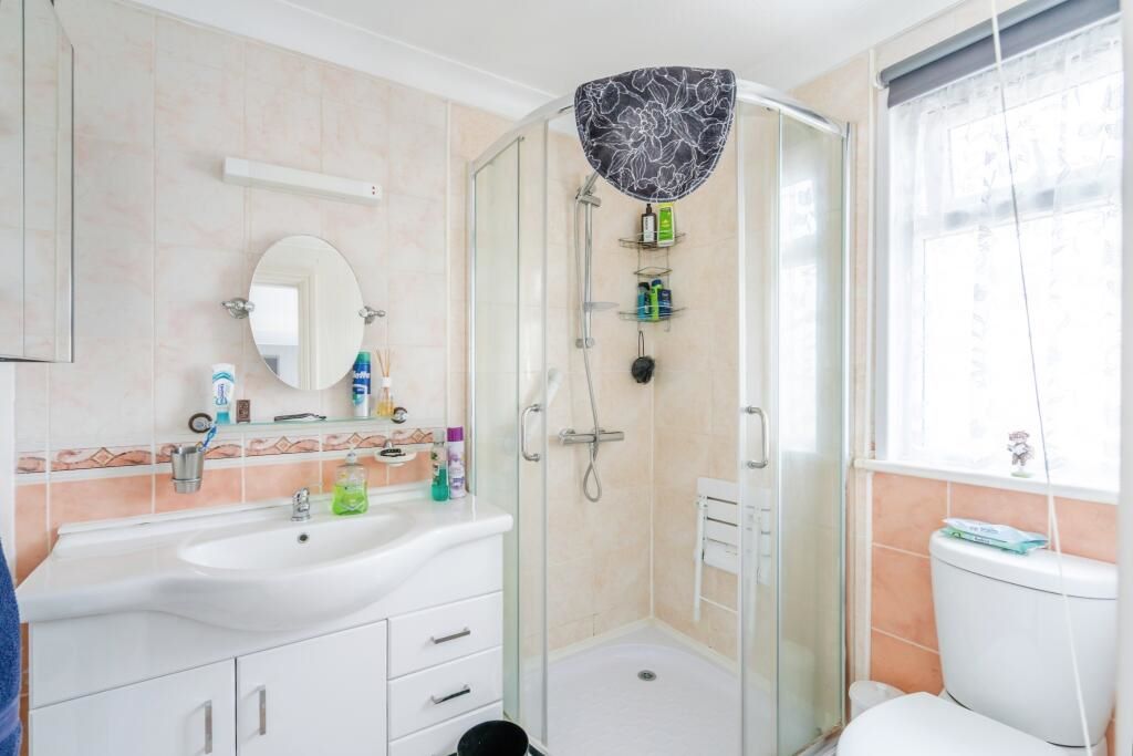 12a Churt Drive Poplars Court, Bognor Regis, West Sussex, PO22 9SY