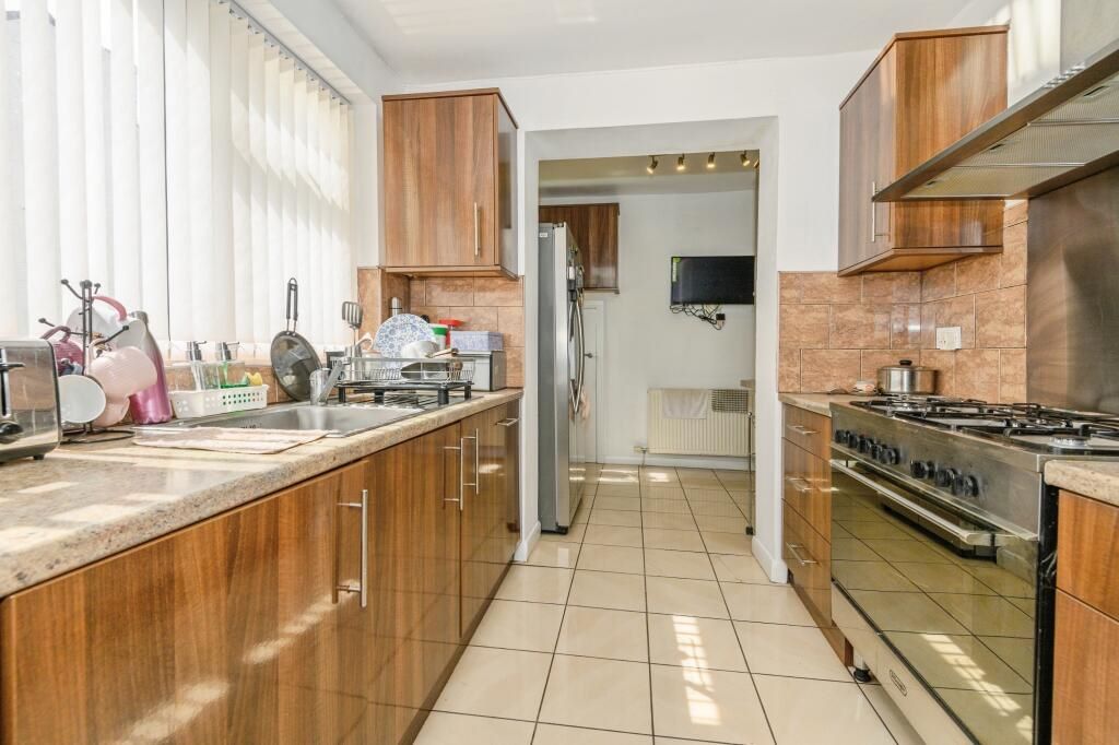 183 Bierley Lane, Bradford, West Yorkshire, BD4 6DR