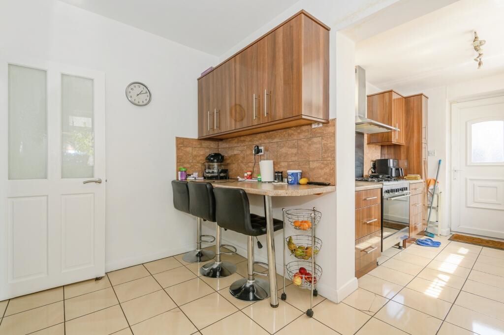 183 Bierley Lane, Bradford, West Yorkshire, BD4 6DR