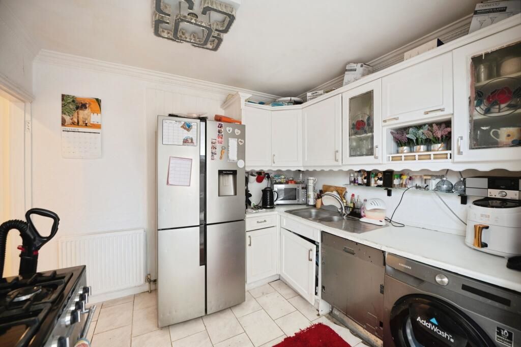 131 Grafton Road, Dagenham, Essex, RM8 3EX