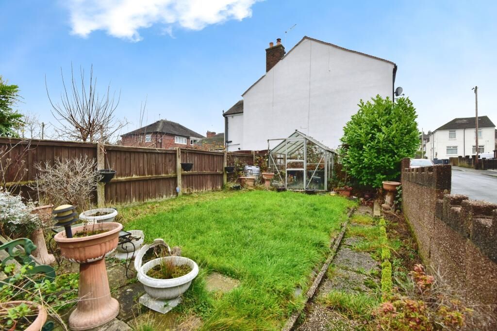 Trent, Staffordshire, ST2 8JX