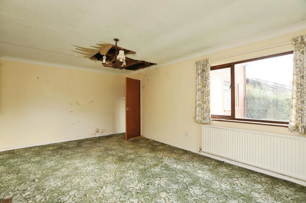 Dee, Wrexham, Clwyd, LL13 0DZ